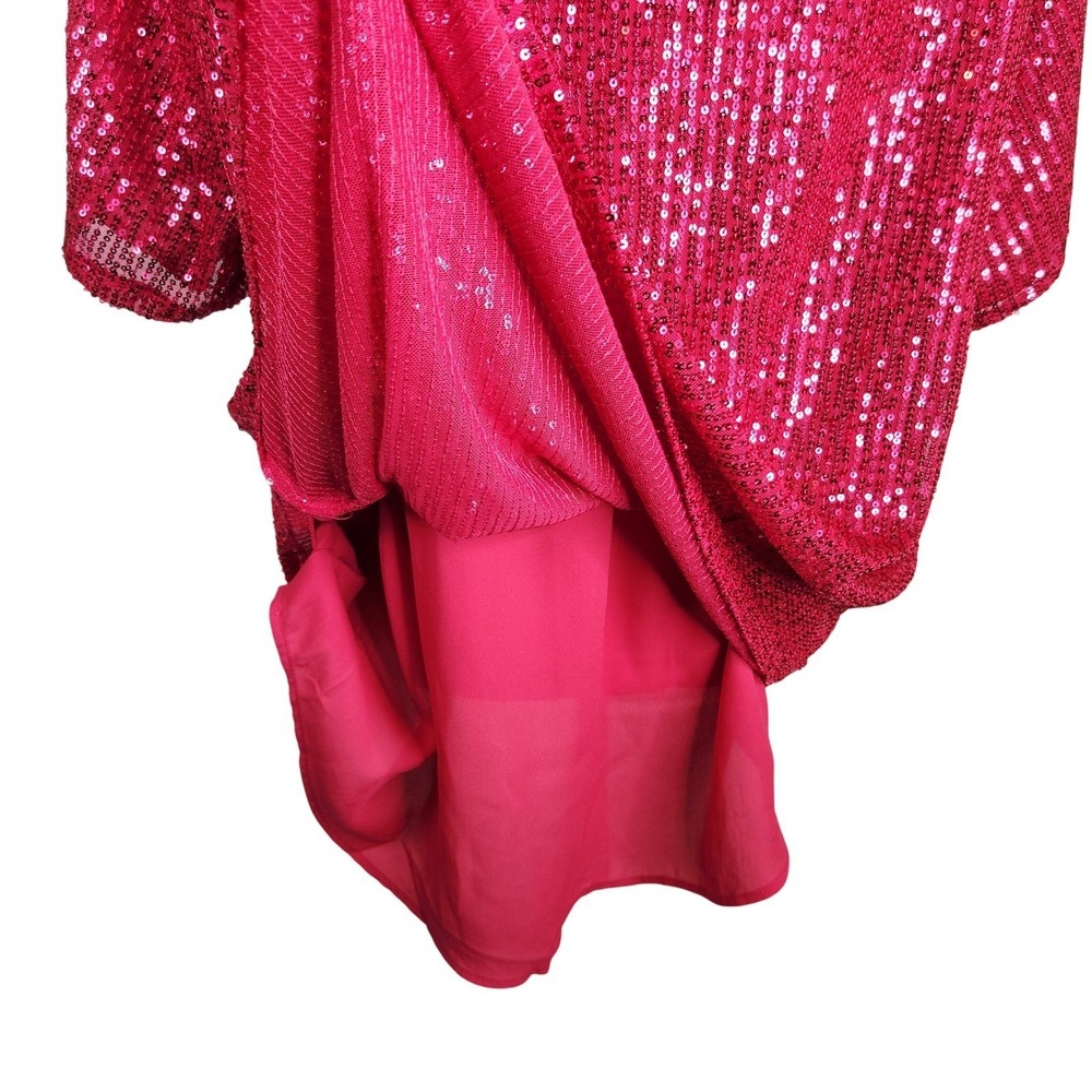 Torrid Hot Pink Sequin Short Sleeve Keyhole Back Blouse Plus Size 1 1X Glam - Picture 7 of 8